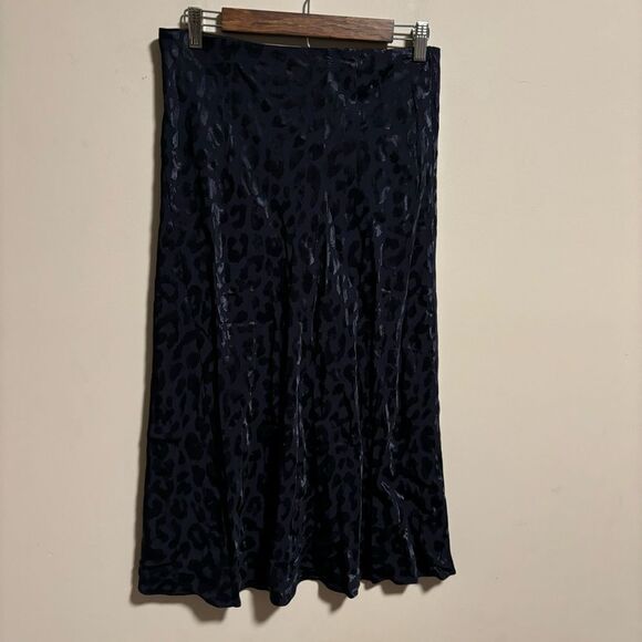 NWT Express Midi Slip Skirt in Navy Blue Metallic- Size Medium - Picture 4 of 8